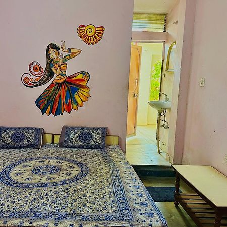 Jwala Niketan Jaipur Hotel Bagian luar foto